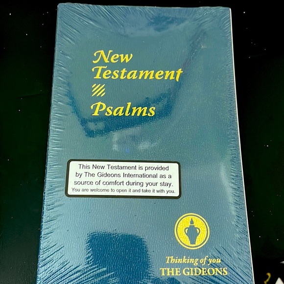 New Testament psalms book - Picture 1 of 2
